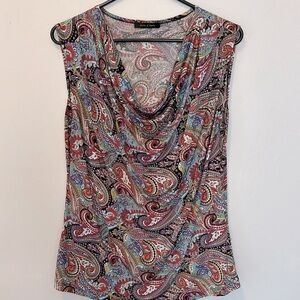 Adorable paisley colorful sleeveless top. Size large.